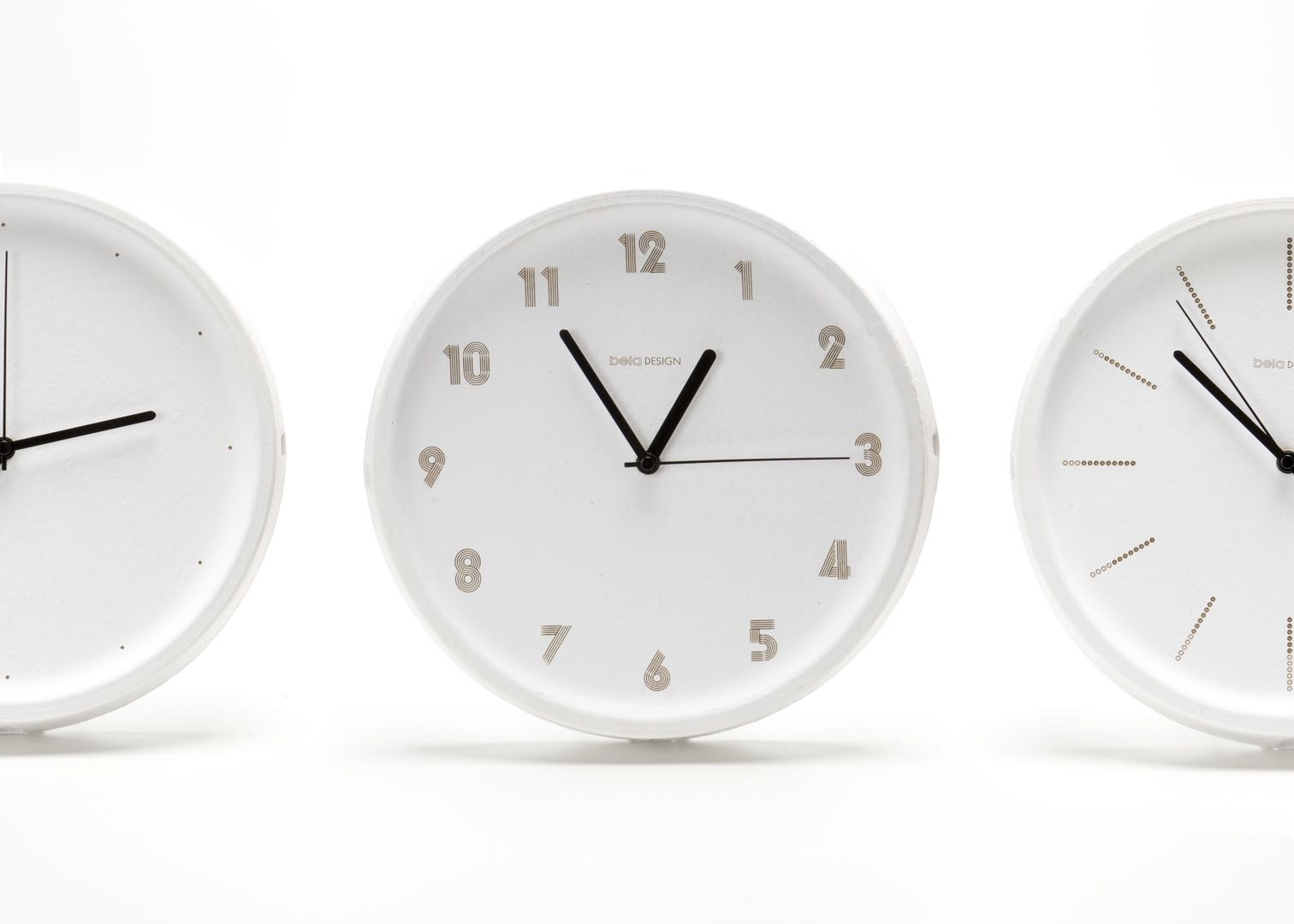 Read more about the article Paper Pulp Clock
